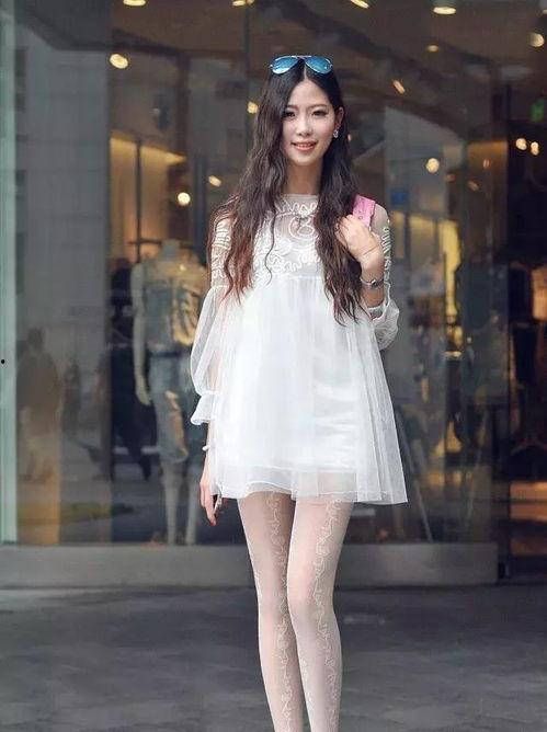 同学的白丝袜脚,探寻同学脚下的独特魅力